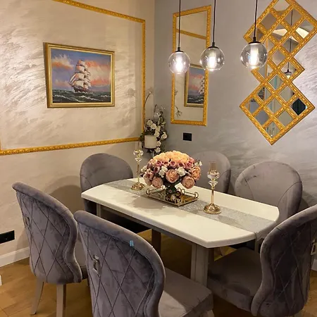 Rubin Apartment *